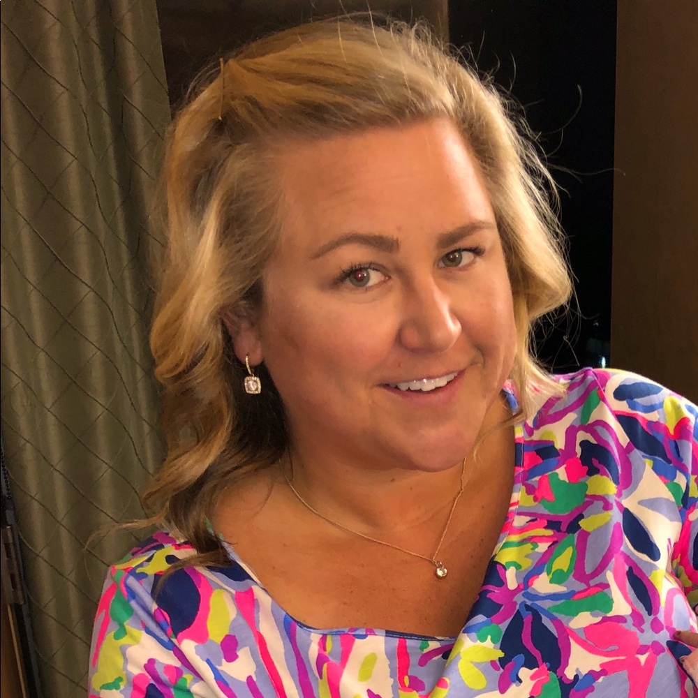 Meet your Posher, Brooke